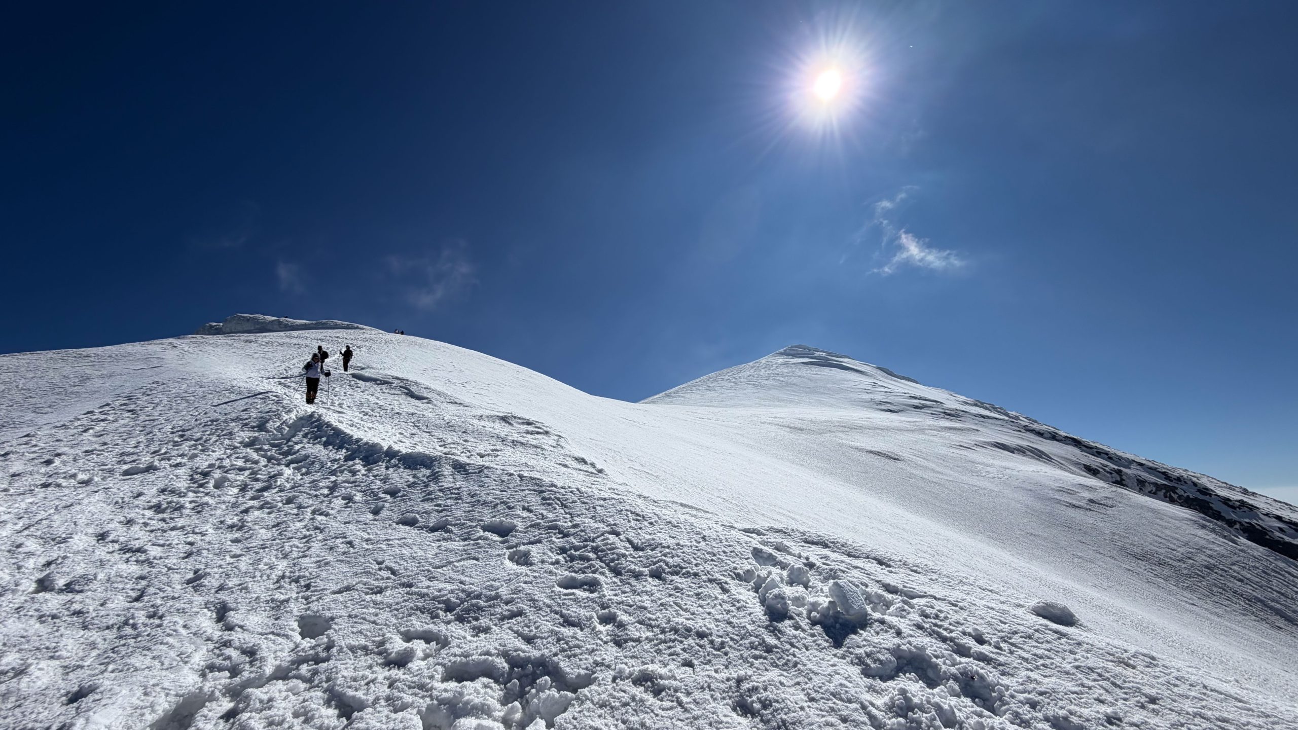 Climbers at 5000 meters to reach the summit of Mount Ararat in Turkey