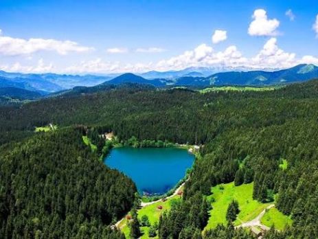Lake Karagöl in Artvin Şavşat